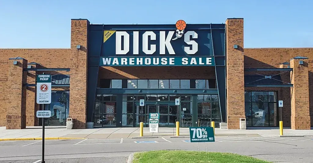 dickssportinggoods.comMKT 0475 SCP Warehouse 0615 Hero d1 DICK’S Sporting Goods: Your Online Destination for Sports Gear and More